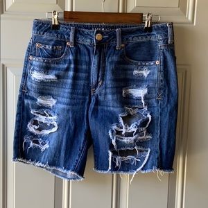 American Eagle Bermuda shorts